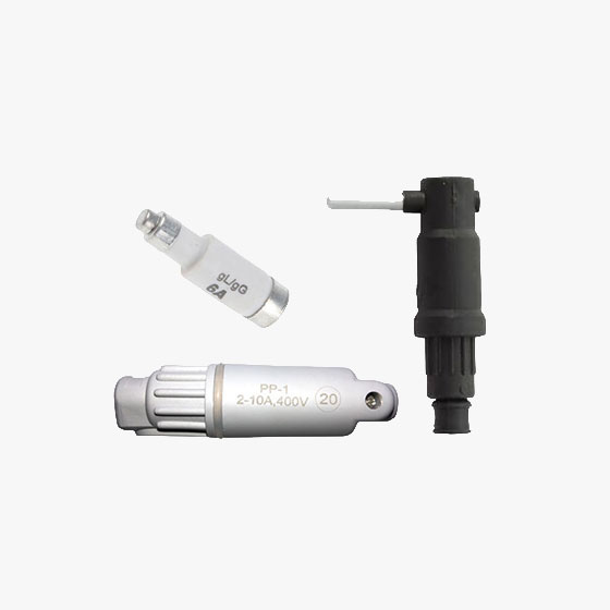 Предохранители и корпуса